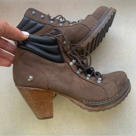 Neosens Booties - Picture 4 of 9